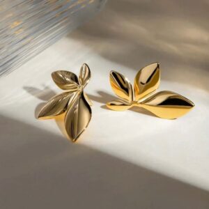 Gold metal leaf 304 stainless steel stud earrings