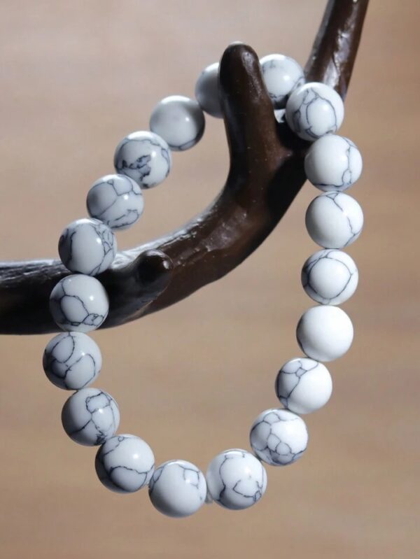 Casual wear bracelet white