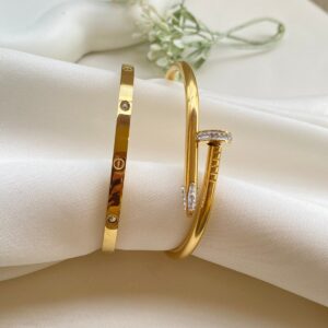 Cartier 750 dupe Antitarnish 18k gold plated on stainless steel double bracelet set