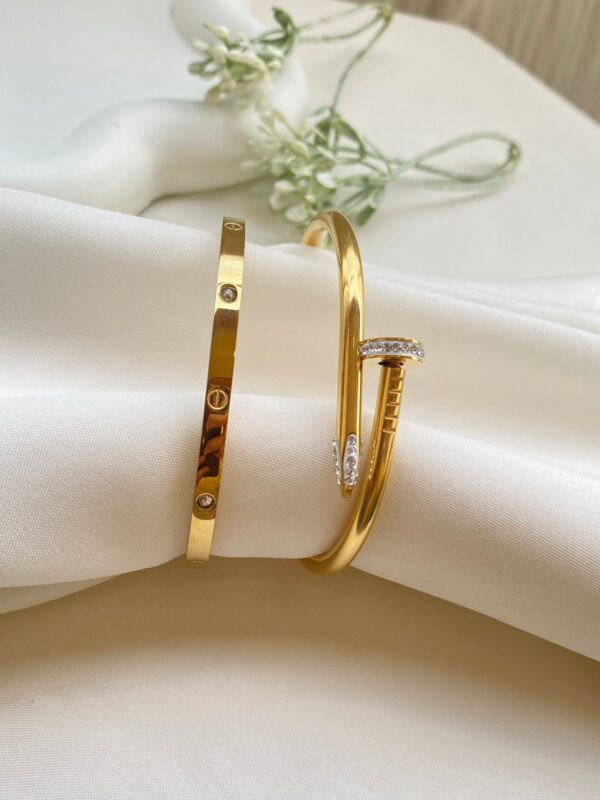 Cartier 750 dupe Antitarnish 18k gold plated on stainless steel double bracelet set