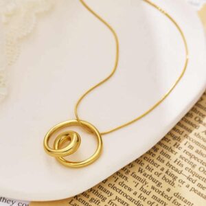 Irregular hollow heart 18K Gold Antitarnish necklace(Golden)