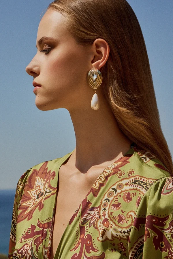 Geometric Tassel Alloy Artificial Rhinestones Artificial Pearls Gold Plated Drop Earrings - Image 2