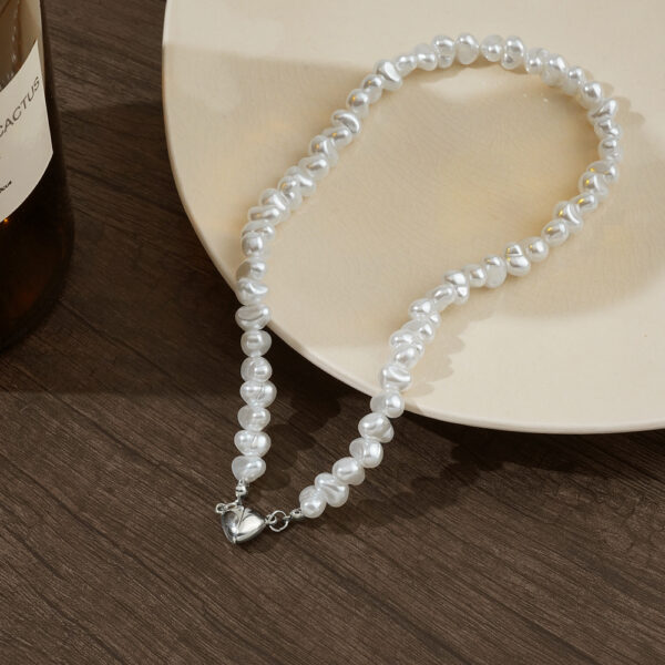 Magnetic Irregular pearl heart stainless steel necklace - Image 2