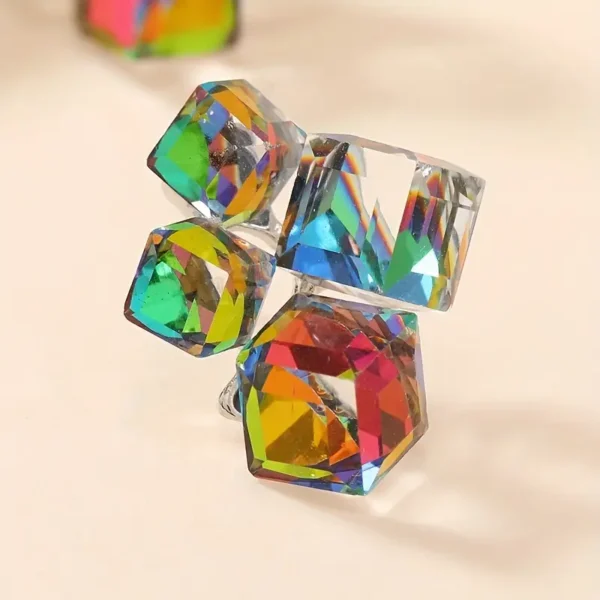 Colour changing cube Korean stud on high demand - Image 3