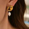 18k gold plated on 316L stainless steel Pearlfect Square Drop Pearl Earrings - Image 2