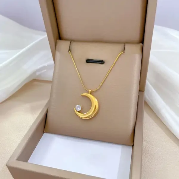 18k gold plated on Stainless Steel Anti Tarnish Moon AD stone pendant - Image 2