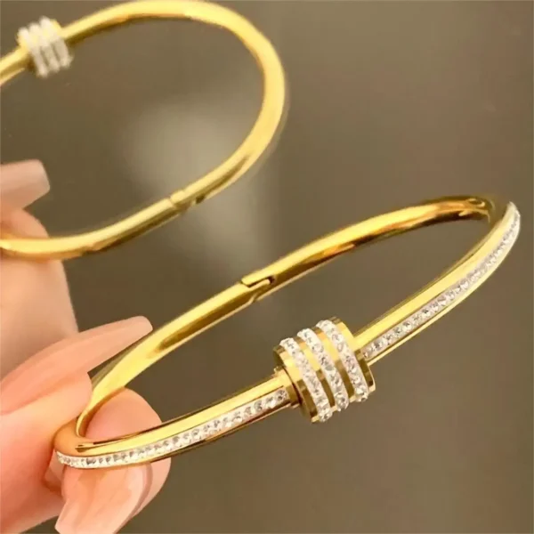 Antitarnish Zirconia titanium steel 316L gold plated bracelet