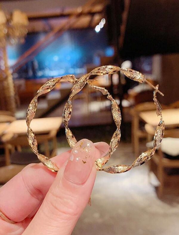 Sparkle hoops fashion jewel