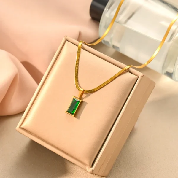 18k gold plated on 316Lstainless steel Emerald pendant necklace