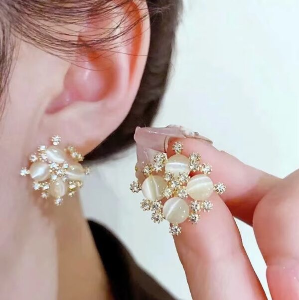 Opal 4 watery shine radiant stone
