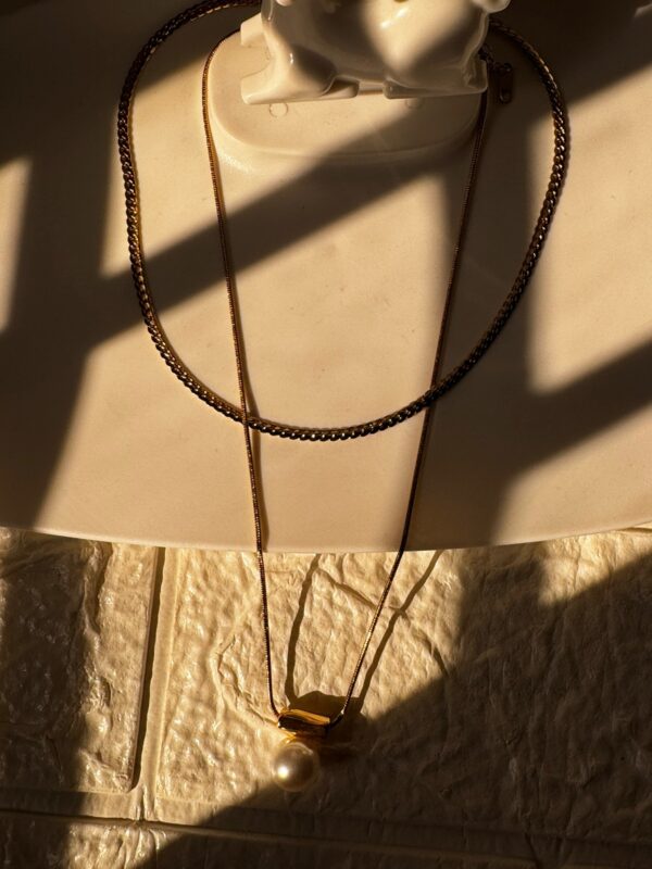 18k gold plated on 316Lstainless steel Pearl pendant necklace - Image 2