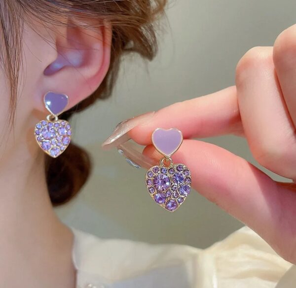 Rhinestone heart of purple love earring - Image 3