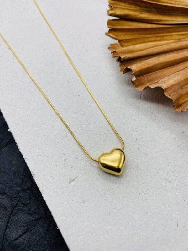 18k gold plated on Stainless Steel Anti Tarnish loop inside heart necklace - Image 4