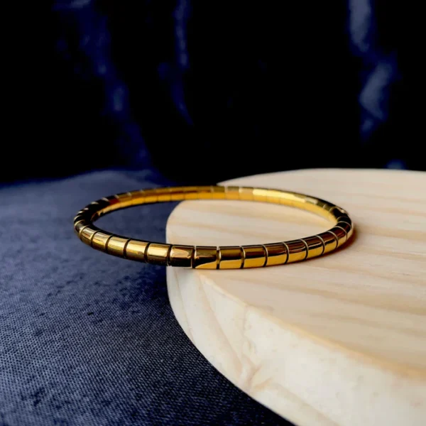 18k gold plated on 316L stainless steel charmer subtle openable bracelet - Image 2