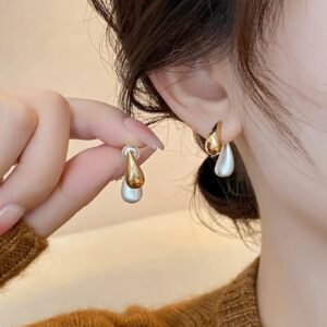 Double side stud Golden and White shade