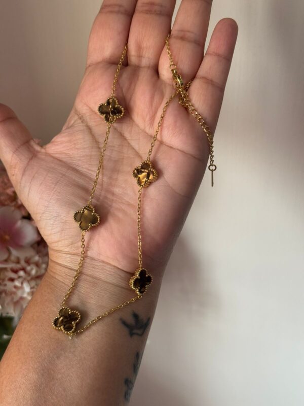 18k gold plated on Stainless Steel Anti Tarnish Brown clover necklace - Image 2