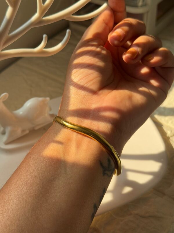 18K gold plated on 316L stainless steel Snake cuff - Image 4
