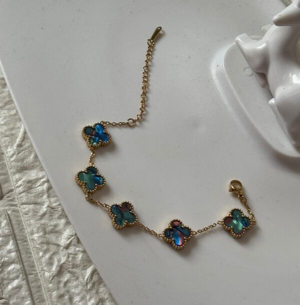 18k gold plated on stainless steel collar clover chain bracelet - Image 2