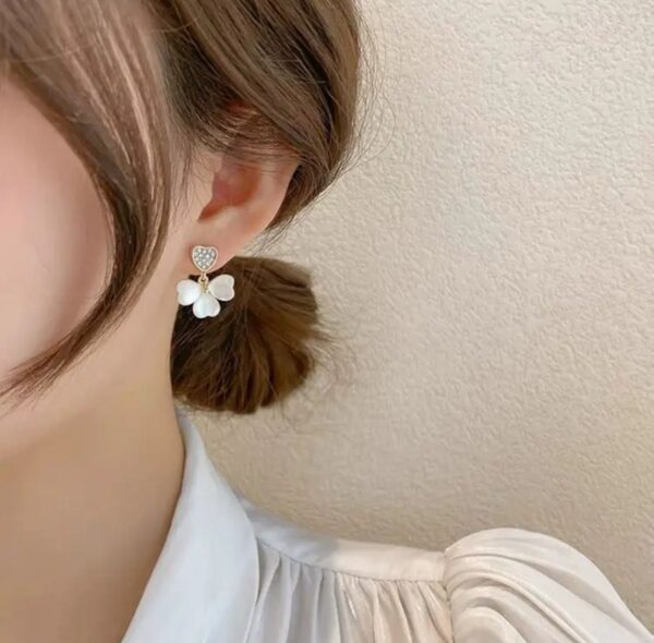 Heart shape flower sandal Korean fashion earrings - Image 2