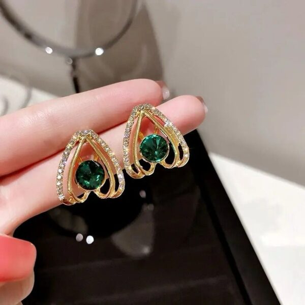 Green emerald stone Korean fashion stud