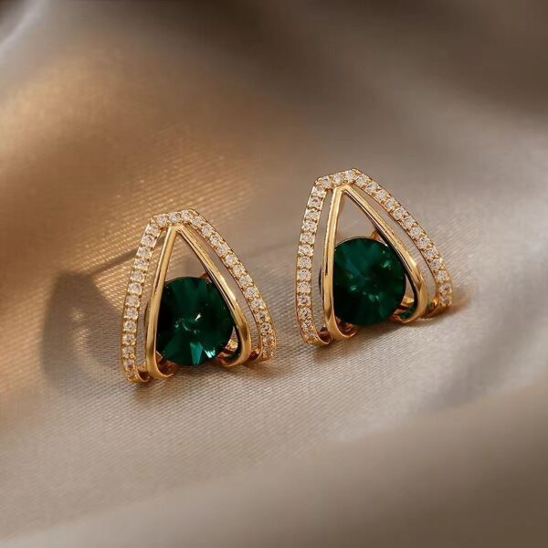 Green emerald stone Korean fashion stud - Image 3