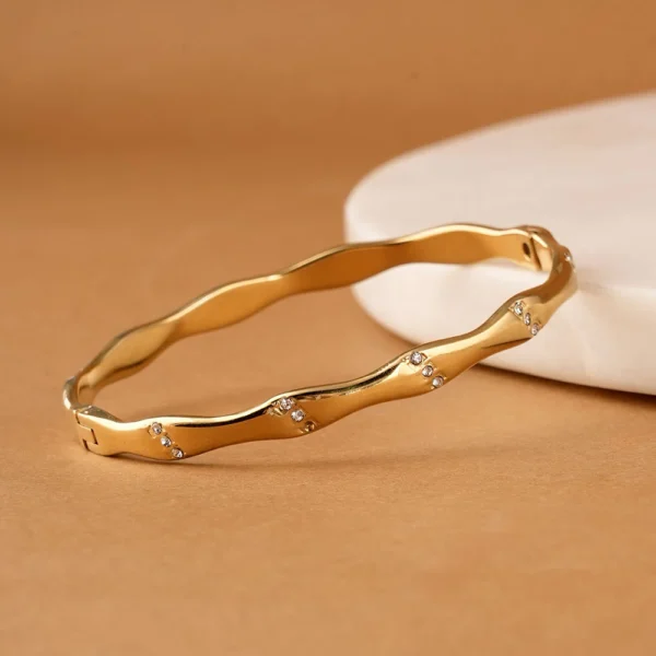 Wave alter stone 18k gold plated on Stainless Steel anti tarnish bracelet - Image 2