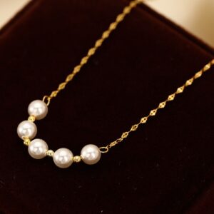 Pearl elegance elite 18K gold plated on Stainless Steel Anti Tarnish necklace