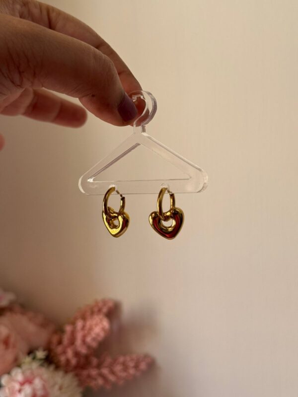 Heartshift Hoops 18k Gold plated on stainless steel Antitarnish - Image 2