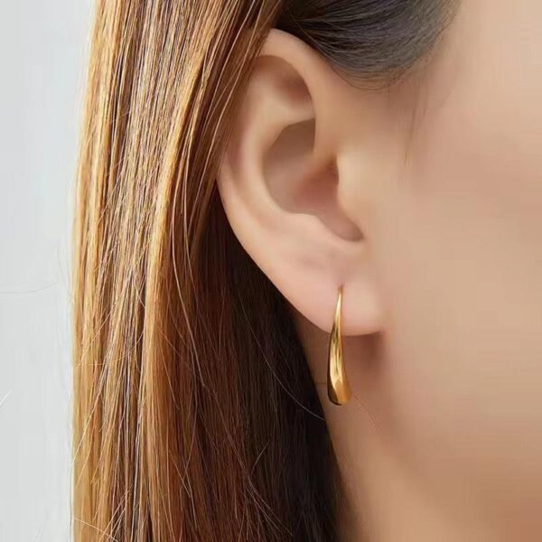 Hook semi hoops minimal 18k Gold plated on stainless steel earrings - Image 2