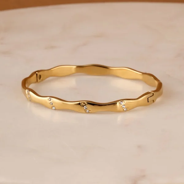 Wave alter stone 18k gold plated on Stainless Steel anti tarnish bracelet