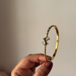 Butterfly minimal 18k gold plated on Stainless Steel anti tarnish bracelet