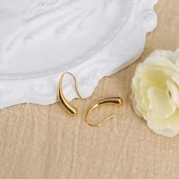 Hook semi hoops minimal 18k Gold plated on stainless steel earrings - Image 4