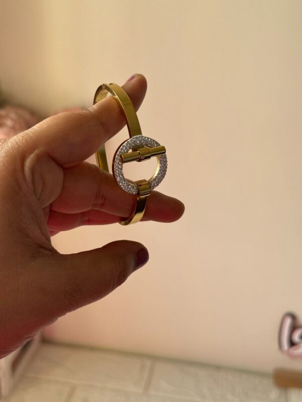 Circle inclined Rod hidden buckle 18k gold plated on Stainless Steel anti tarnish bracelet - Image 4