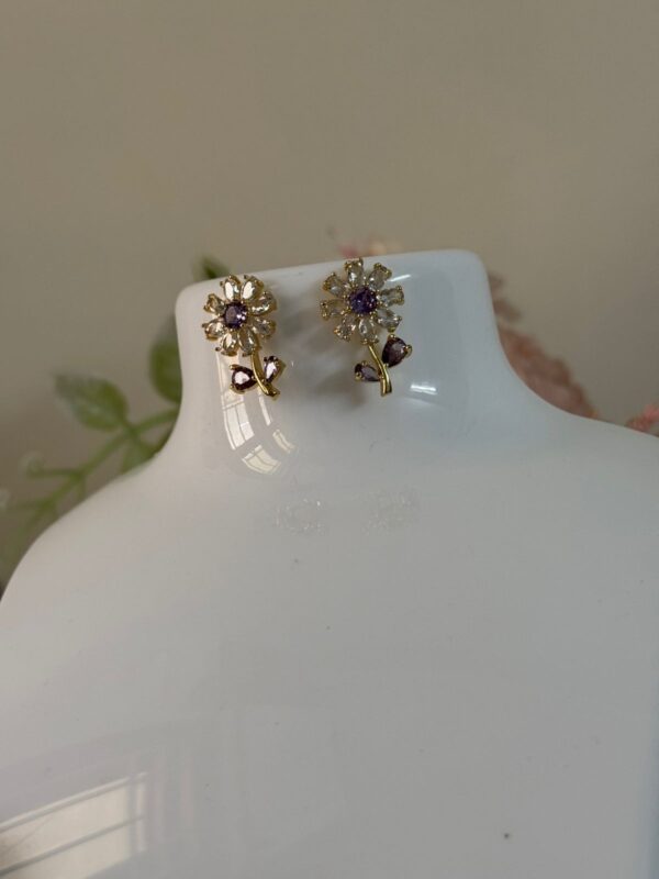 Antitarnish Purple flower 14k Gold plated on stainless steel stud - Image 4