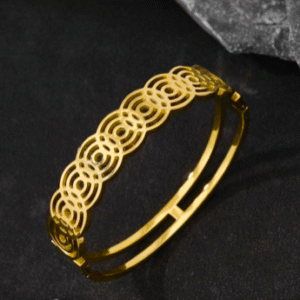 Swirl model 18k gold plated on Stainless Steel anti tarnish bracelet