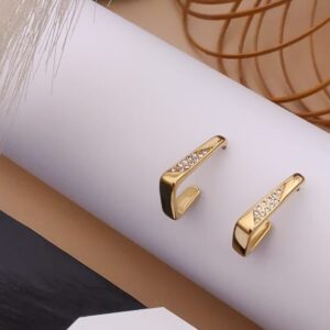 L shape semi hoops Antitarnish 18k Gold plated on stainless steel stud