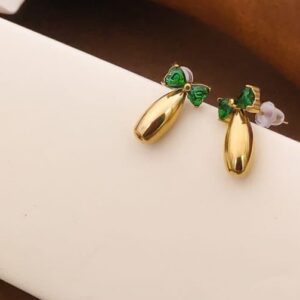 Emerald Bow 18k Gold plated on stainless steel stud