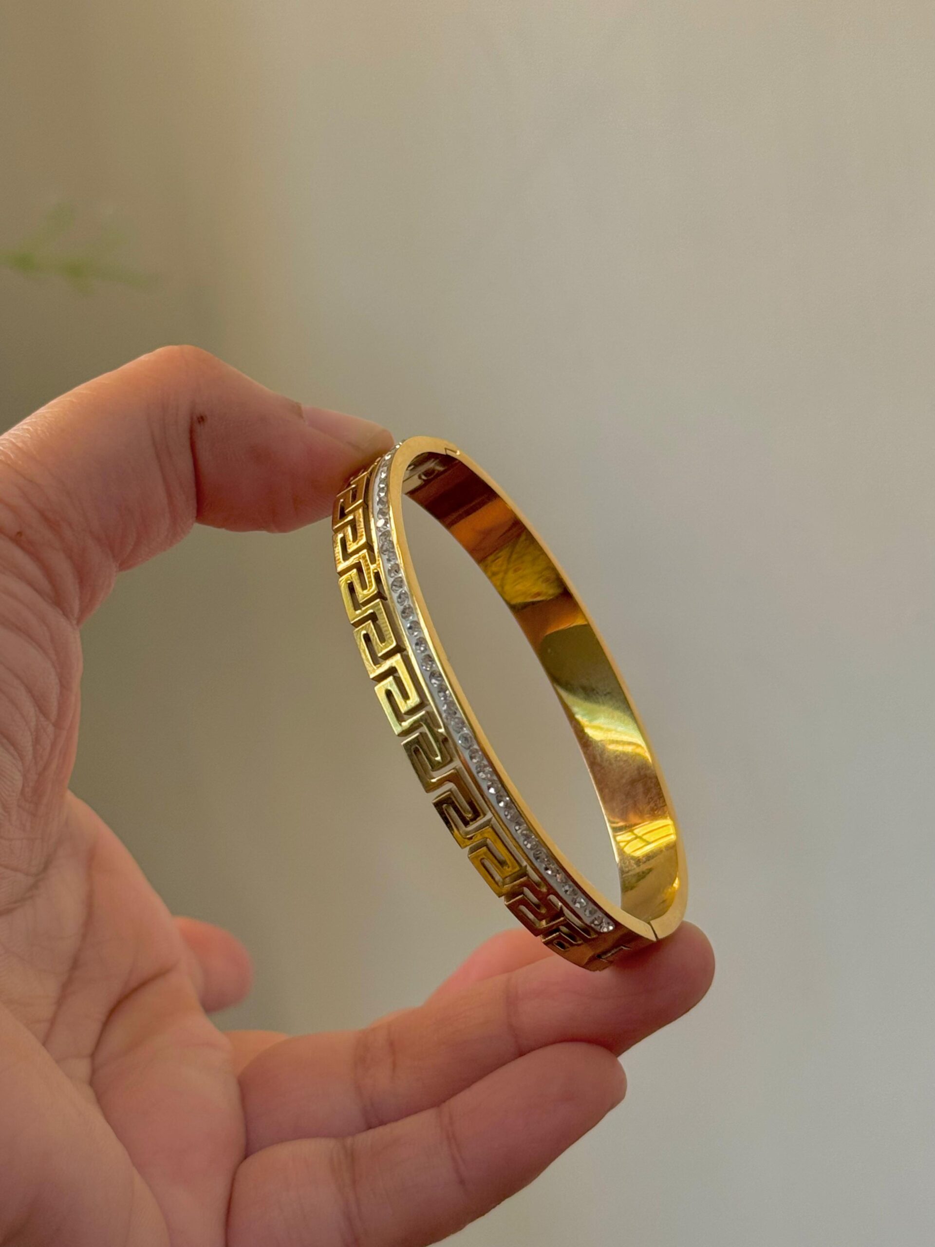 Greek Key design 18k gold plated on Stainless Steel anti tarnish bracelet - Image 5