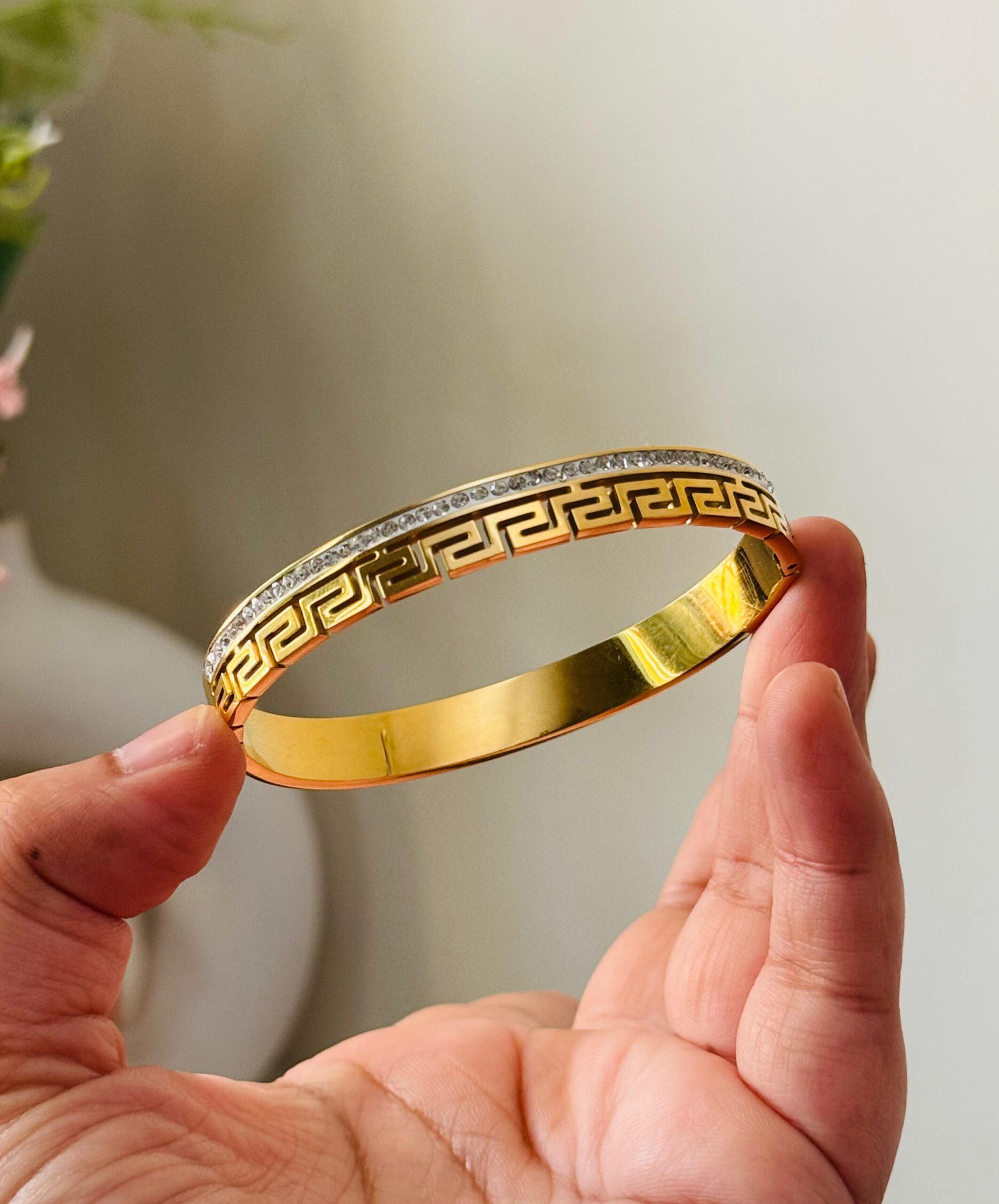 Greek Key design 18k gold plated on Stainless Steel anti tarnish bracelet - Image 7