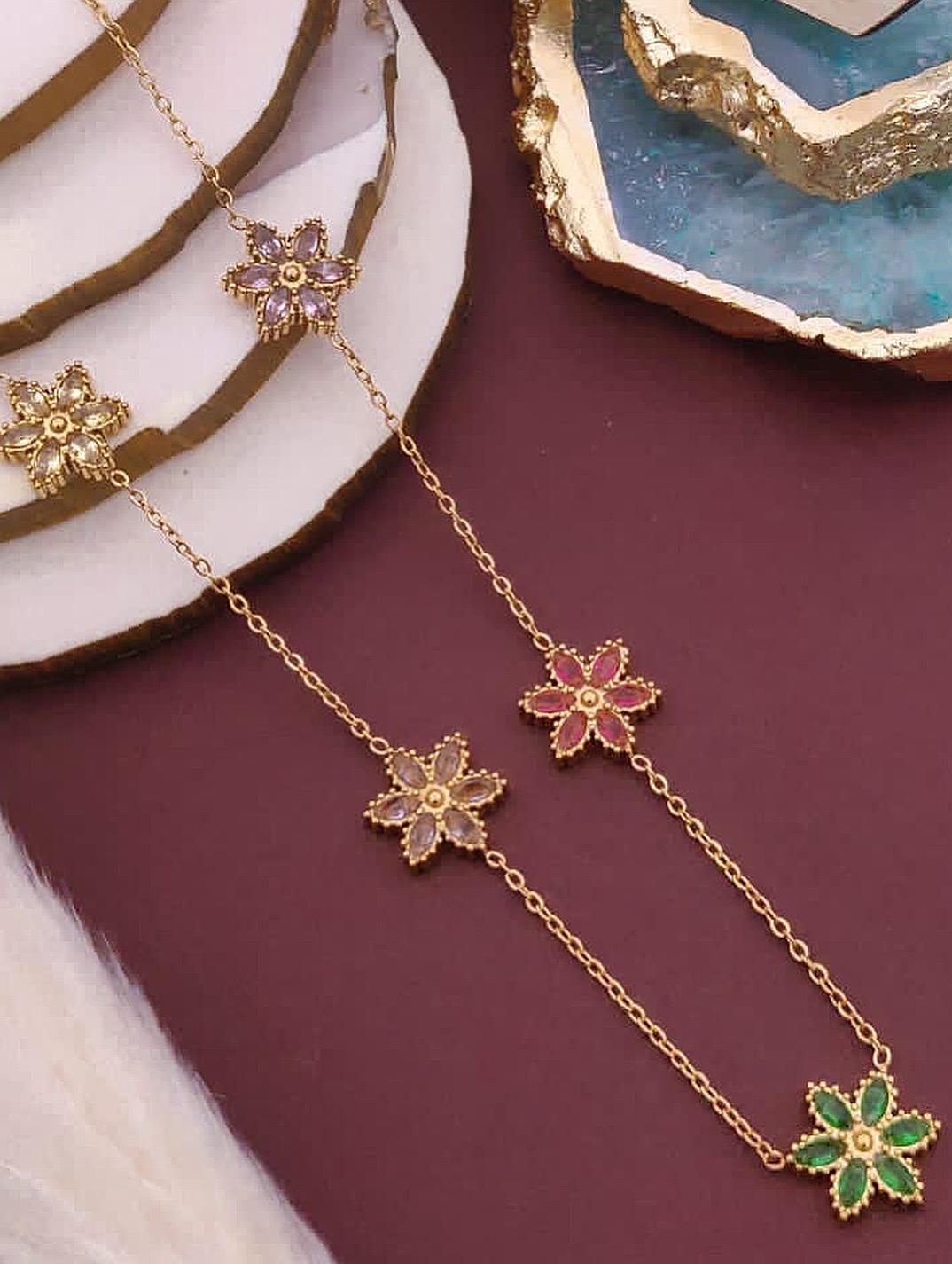 Color starfish design 18K gold plated on Stainless Steel Anti Tarnish necklace - Image 2