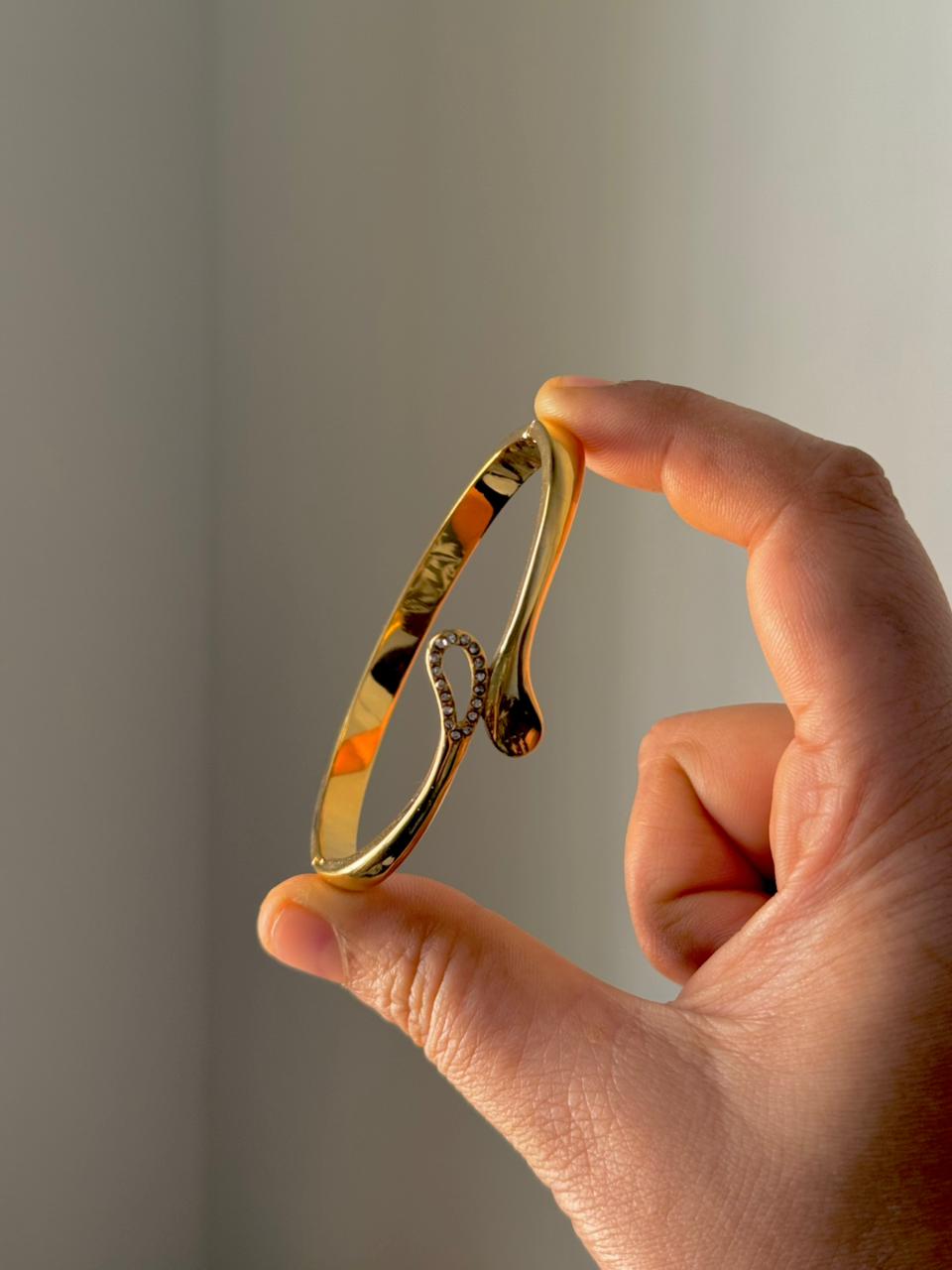 Trendy tear drop 18k gold plated on Stainless Steel anti tarnish bracelet - Image 6