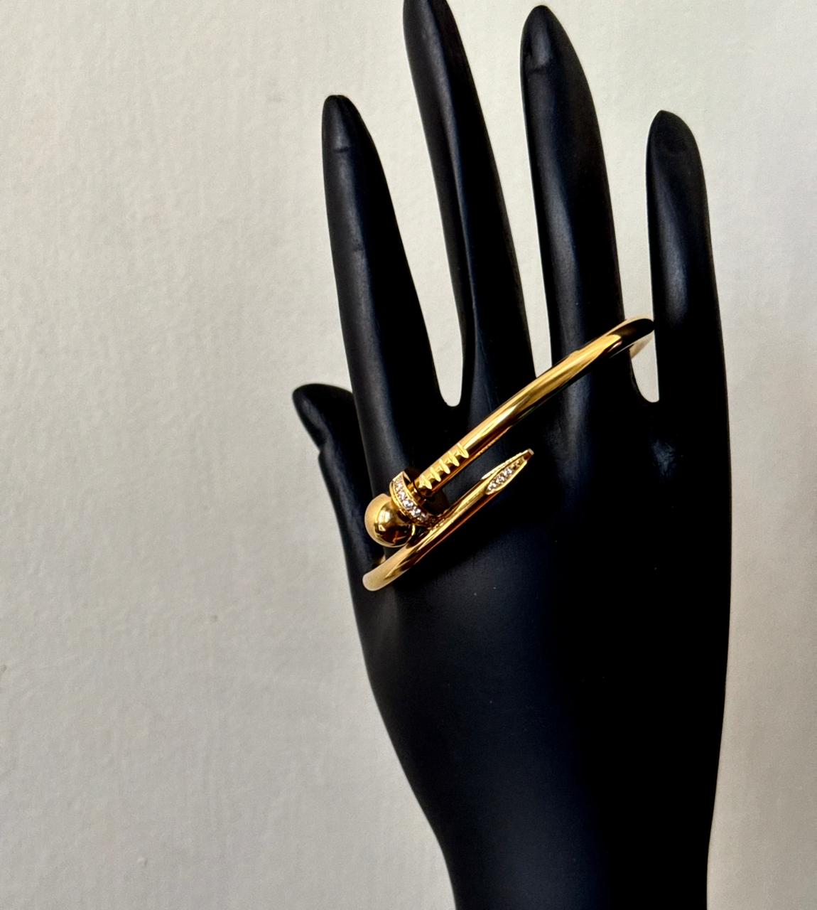 Bolt style Nail bracelet 18k gold plated on Stainless Steel anti tarnish bracelet - Image 6