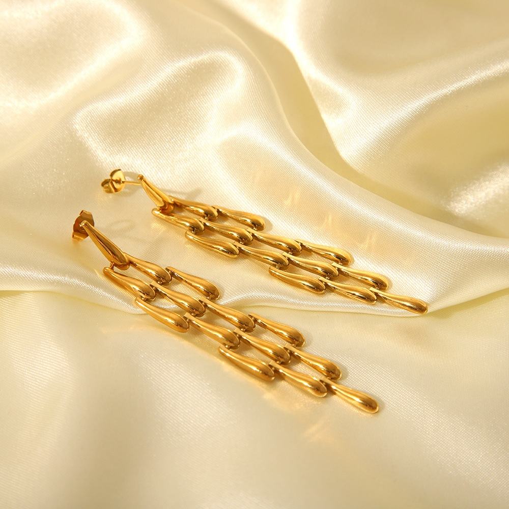 Chandelier drop earrings Antitarnish 18k Gold plated on stainless steel - Image 4