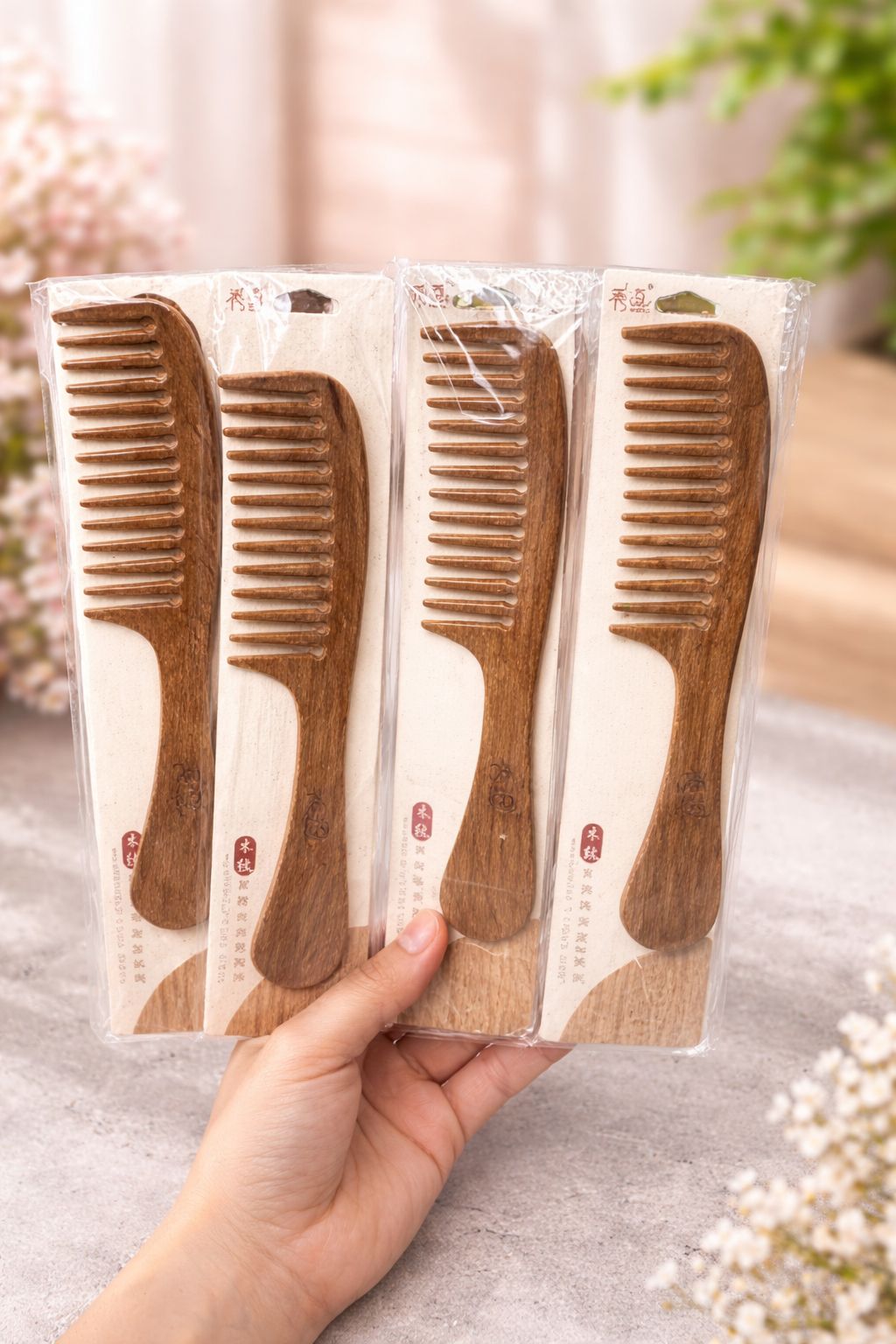 Imported Plastic hair comb , premium quality(1 piece)