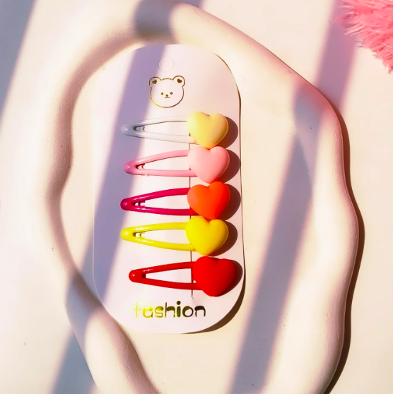 Heart Hair Clips set (5 pieces) - Image 4