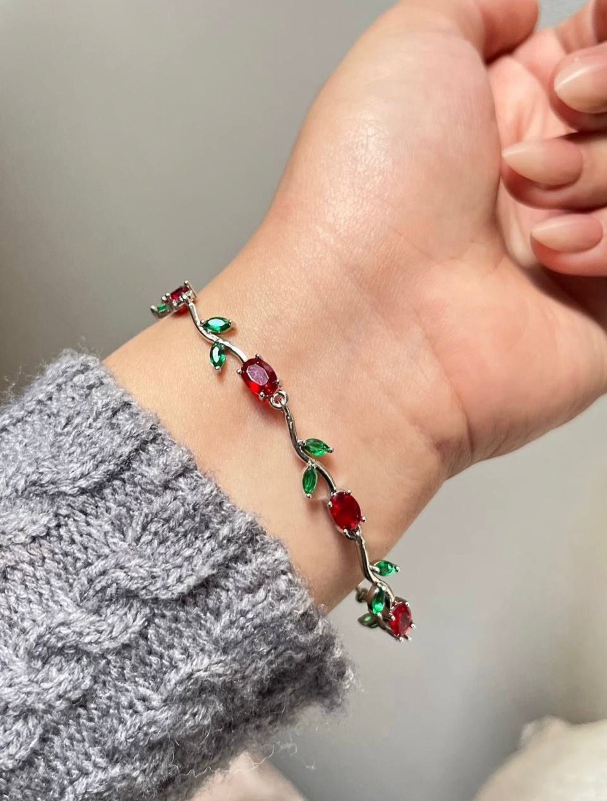 TULIP Antitarnish Silver plated on stainless steel chain bracelet